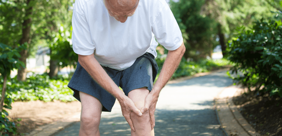 Quels mouvements interdits avec la prothèse du genou pour dormir et récupérer ? - Cellsius | L’Orthopédie au service de votre bien-être Image