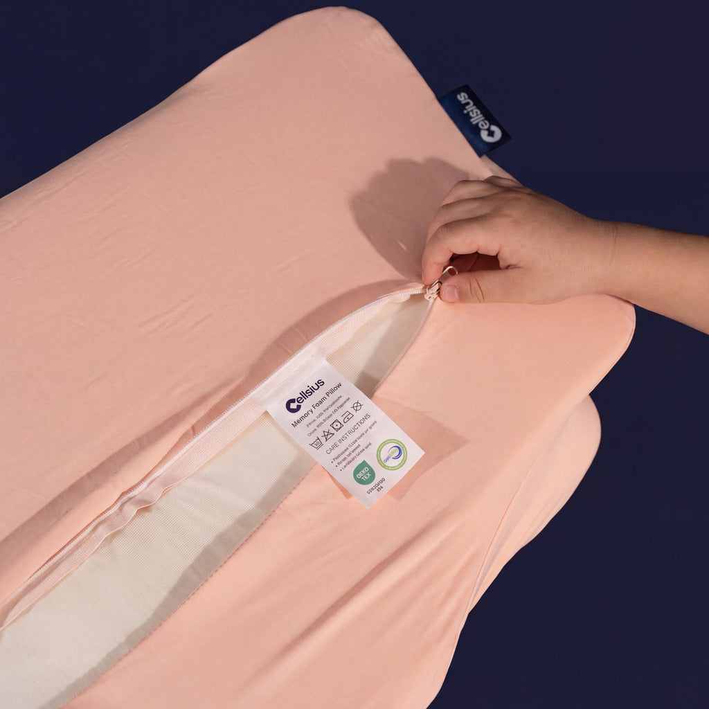 Housse déhoussable et lavable de l'oreiller ergonomique Cellsius pour enfant, ouverte par la fermeture éclair